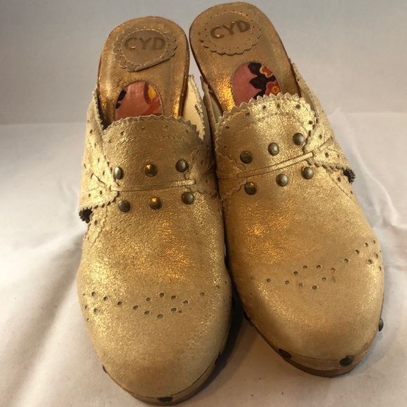 CYD Cydney for Anthro Shoes - CYD Cydney Mandel for Anthro Gold Suede Clogs